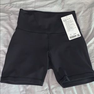 Wunder Train shorts